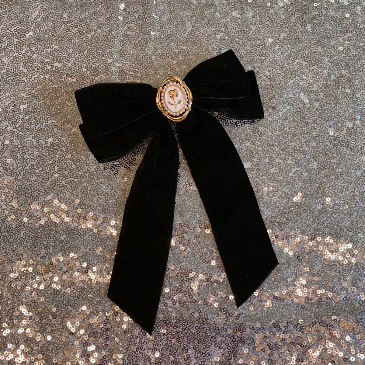 Black Velvet Cameo Hair Clip Bow