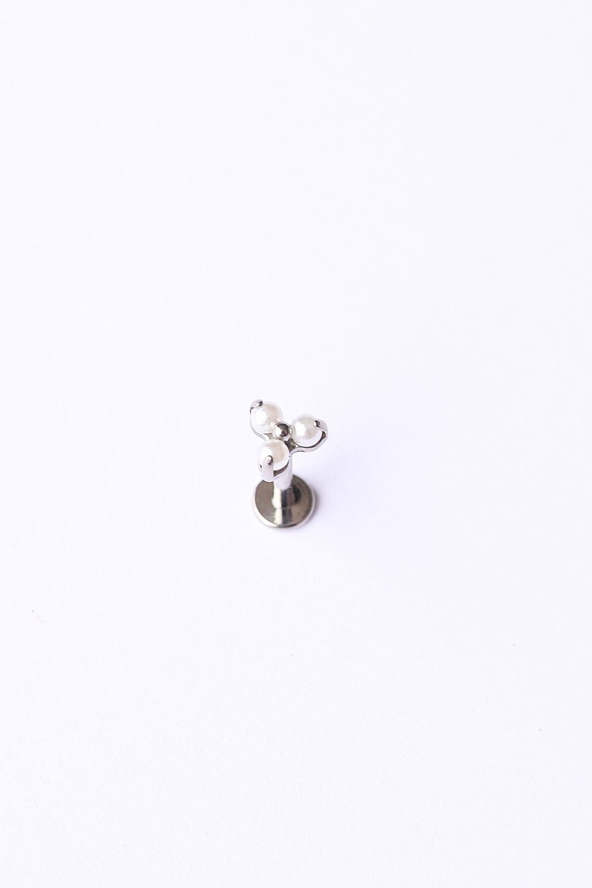 Pearl Trio Flat Back Stud