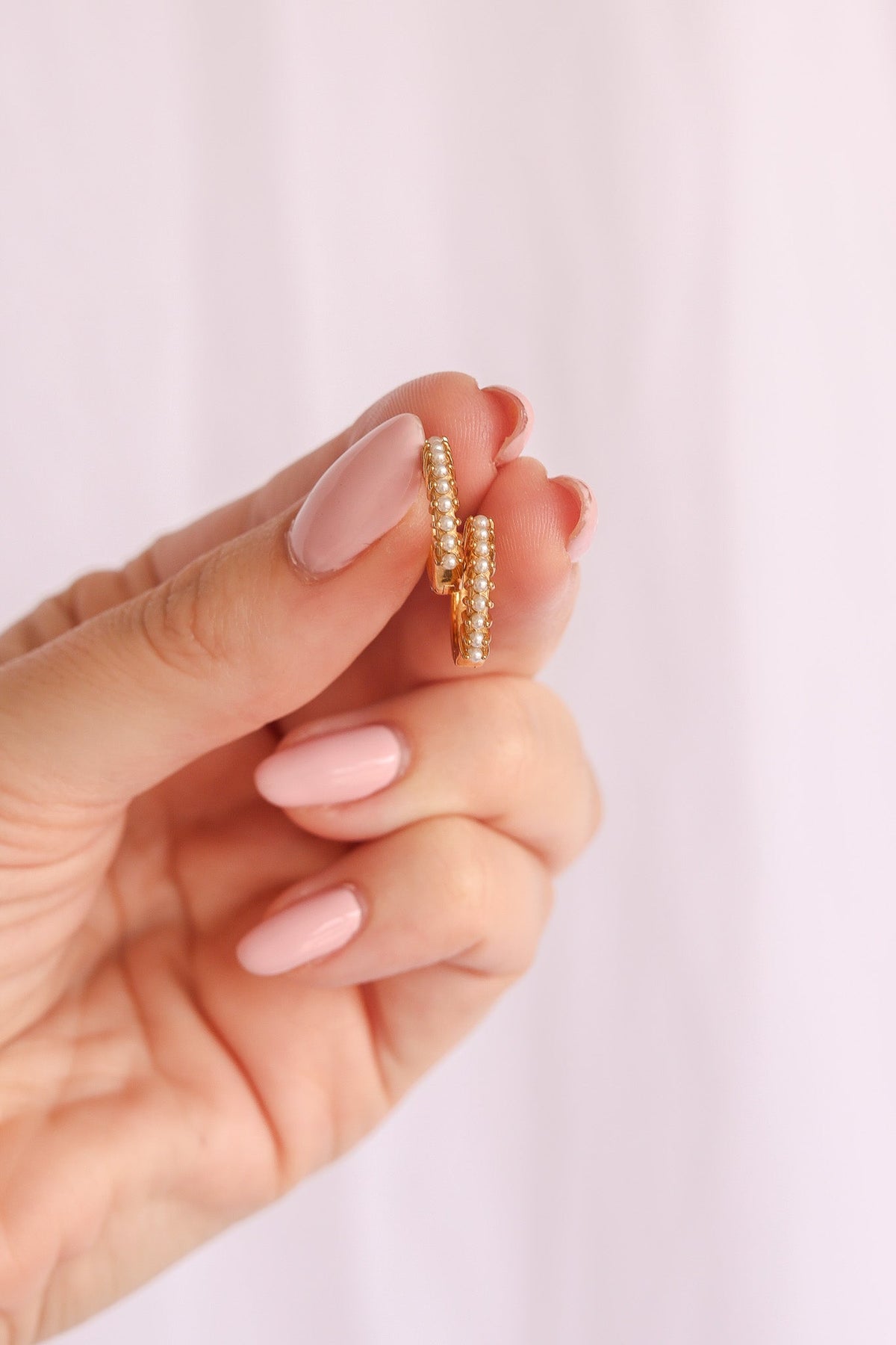 Pearl Mini Hoop