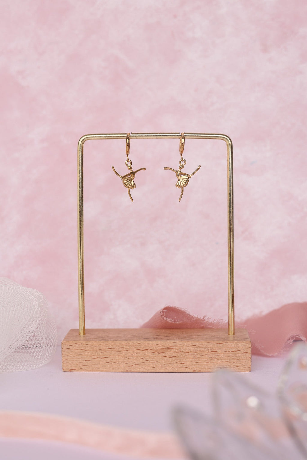 Tiny Dancer Huggie Hoop