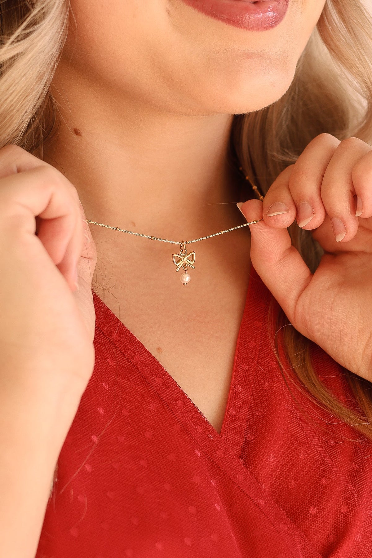 Jane Bow Necklace