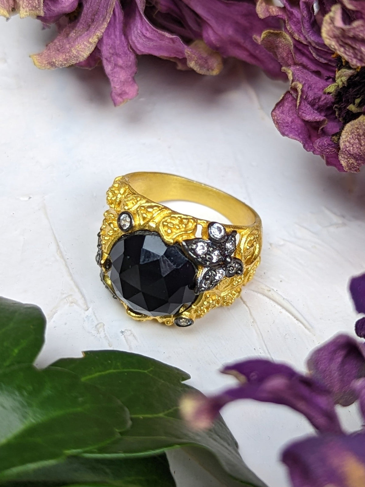 Noor Black Onyx Ring