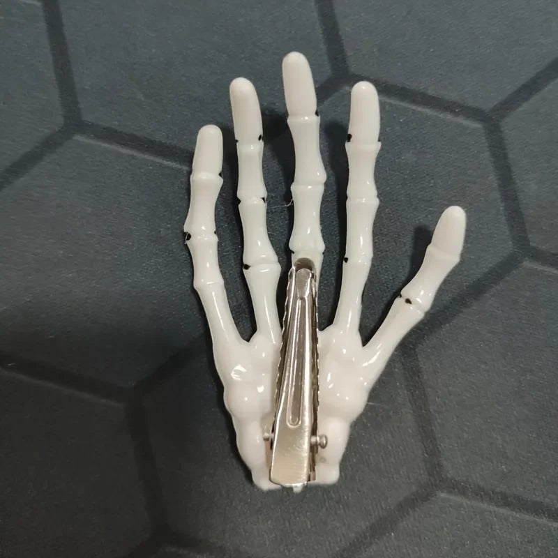 Hot Skeleton Hand Hair Claw Clips,Gothic Bone Shaped Hair Grips for Women,Halloween Party Decoration,Role Play Costume Accessory