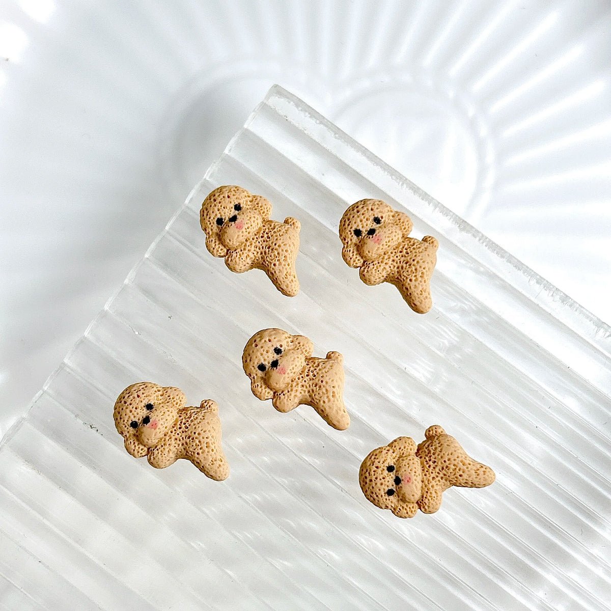 30PCS Cartoon Solid Color Bow Small Dog Nail Charms 3D Kawaii Creative Hole Puppy Nail Art Decorations for DIY Manicure Supplies