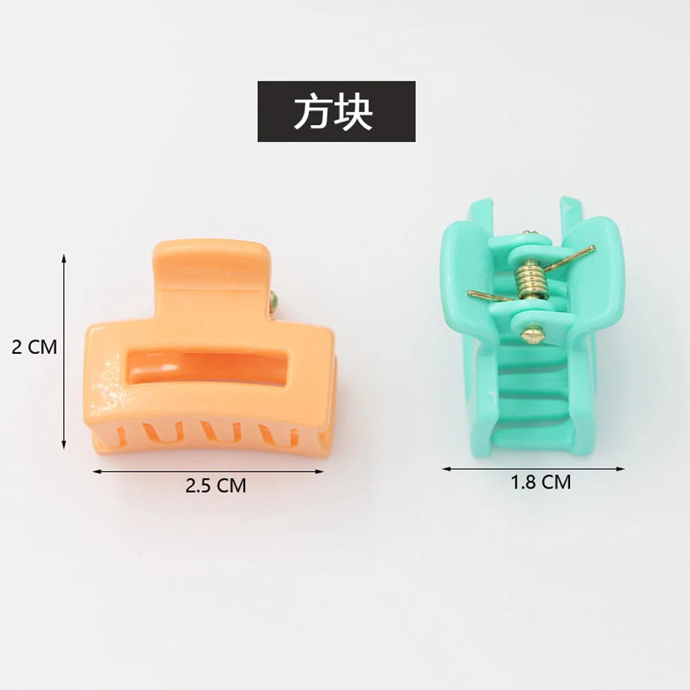 30Pcs Multicolor Small Hair Claw Clips for Women Girls,1 Inch Mini Hair Jaw Clips Rectangle Nonslip Clip for Thin Thick Hair