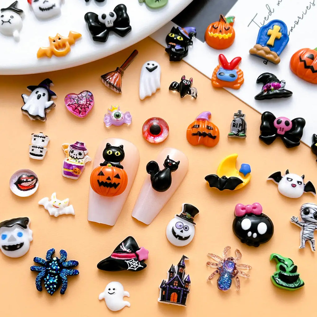 3D Simulated Creative Halloween Series Resin Nail Art Decorations Random Mixed Ghost Pumpkin Tombstone Cat Nail Charms DIY Nails