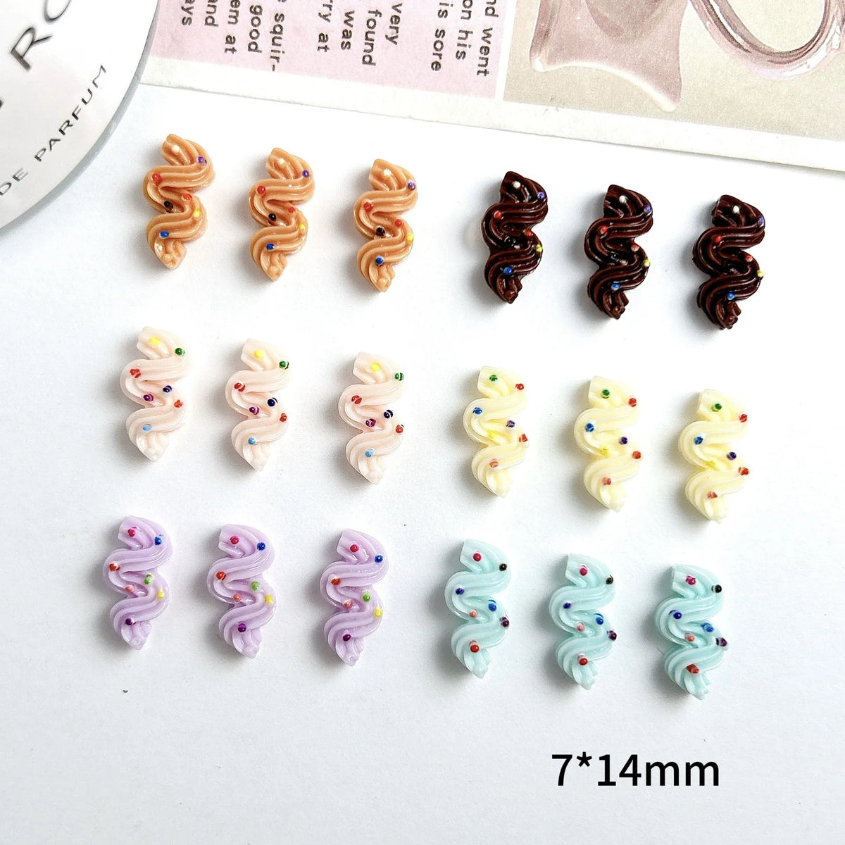 20pcs New Nail Art Cartoon Accessories Little Yellow Duck Resin Cute Nail Charms Decorations Supplies DIY 3D Cute Nail Art Parts
