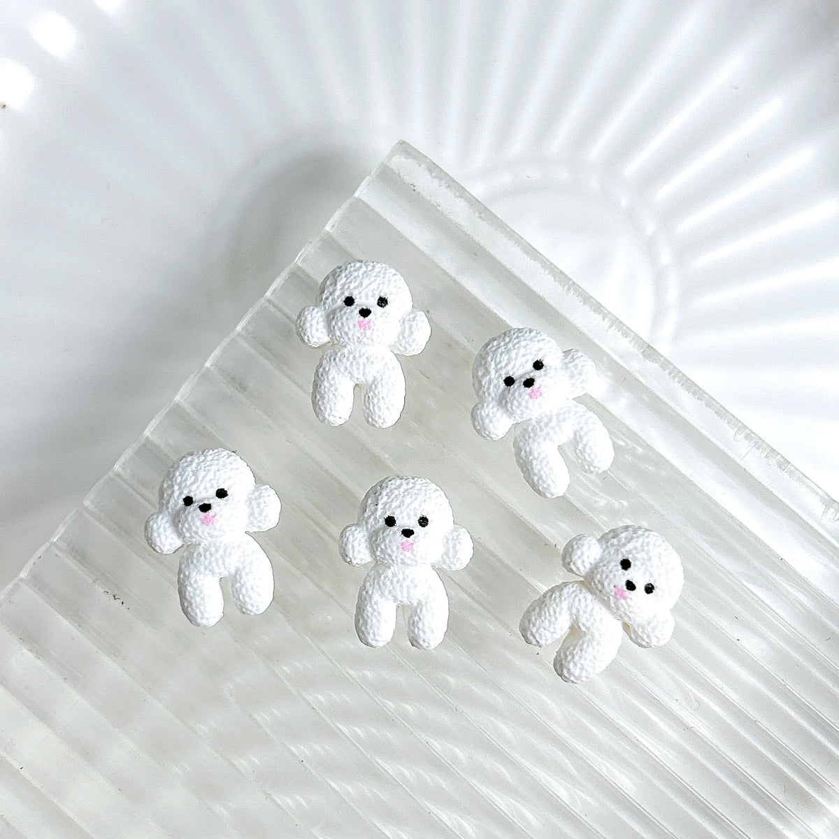 30PCS Cartoon Solid Color Bow Small Dog Nail Charms 3D Kawaii Creative Hole Puppy Nail Art Decorations for DIY Manicure Supplies