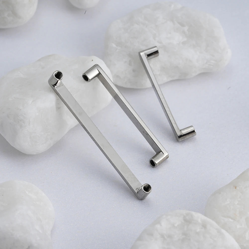 Right Grand ASTM F136 Titanium 14G Internally Threaded Surface Bar Base for Dermal Anchor Hide In Skin Piercing Jewelry