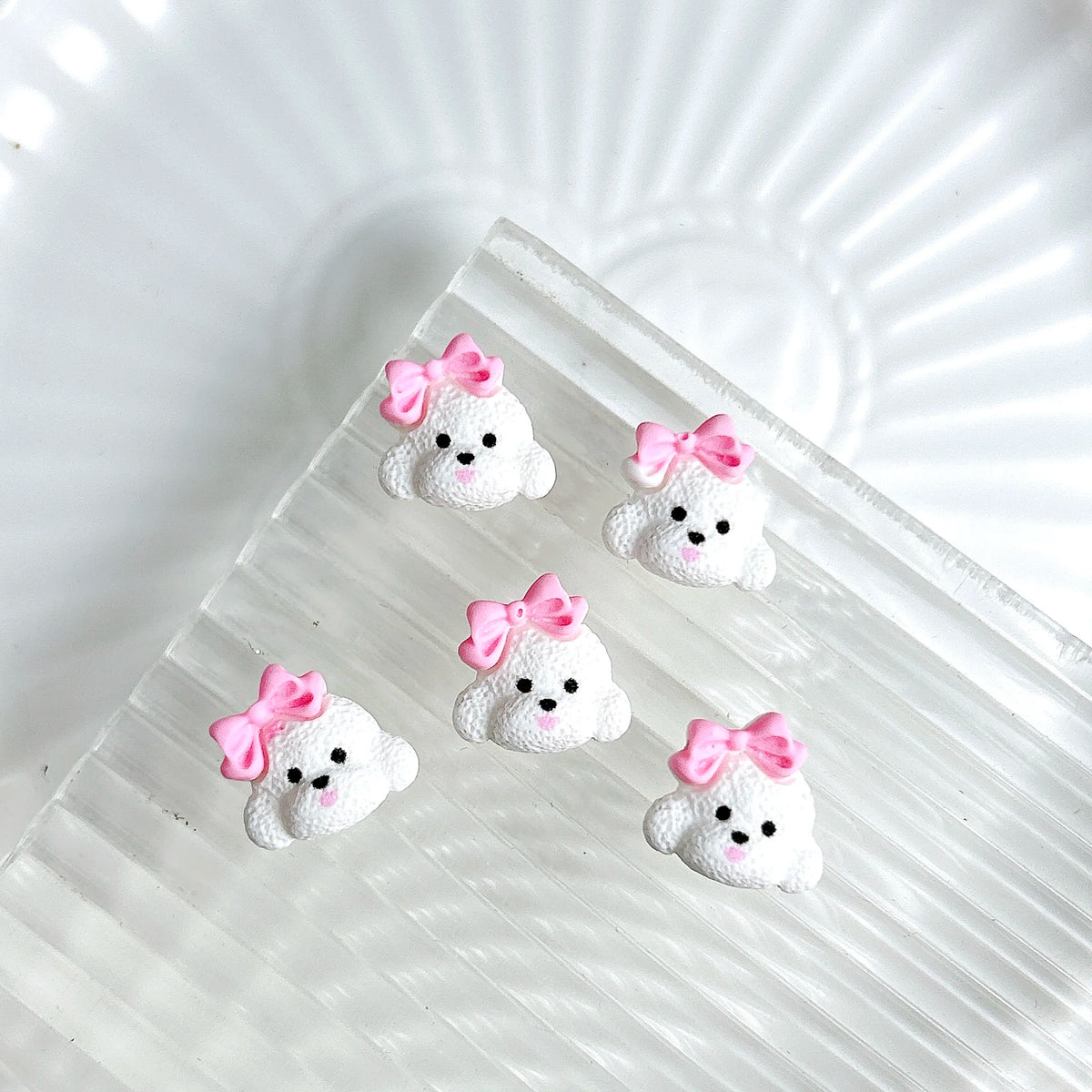 30PCS Cartoon Solid Color Bow Small Dog Nail Charms 3D Kawaii Creative Hole Puppy Nail Art Decorations for DIY Manicure Supplies