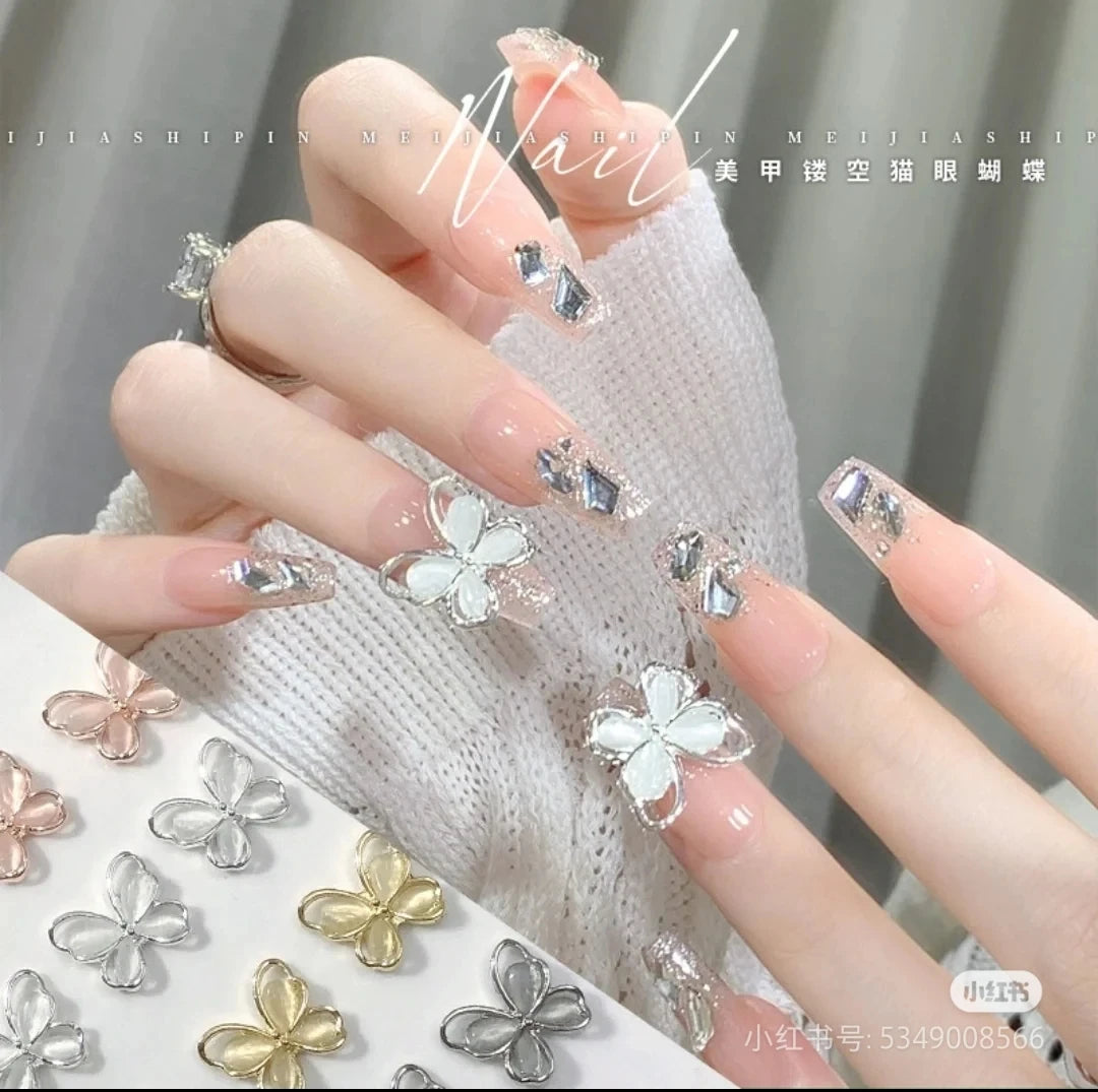 10Pcs 3D Hollow Cat Eye Butterfly Nail Art Charms Gold/Silver Inlaid Gem Crystal Butterfly Rhinestones DIY Alloy Manicure Decor