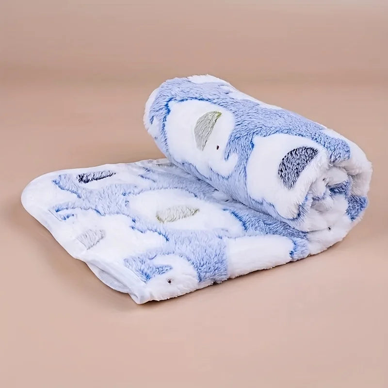 Christmas Gift Soft and Cozy Cartoon Elephant Pet Blanket for Dogs and Cats Flannel Throw for Puppies and Kitten Universal Size