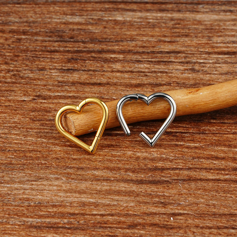 Right Grand ASTM F136 Titanium 16G Heart Hinged Segment Hoop Ring 8mm/10mm Daith Helix Earring Clicker Nose Septum Piercing