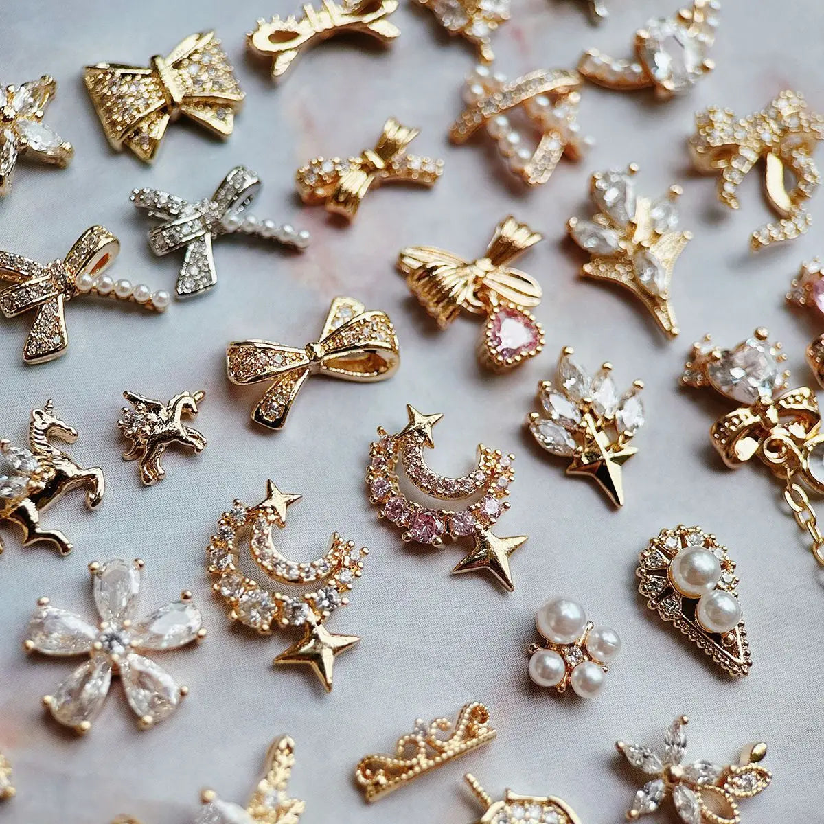 10pcs/lot Luxury Unicorn Heart Love Zircon Crystals Metal Nails Jewelry Decorations Nail Art Accessories Charms Parts Supplies
