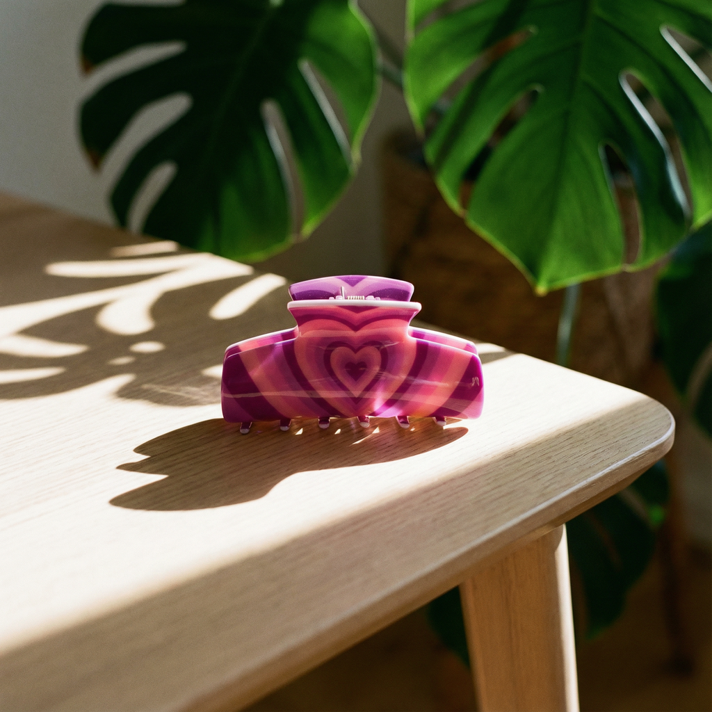 Velvet Claws Hair Clip | The Foxy in Magenta Hair Claw