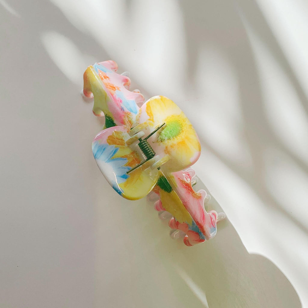 Velvet Claws Hair Clip | The Lobster in Primavera Floral on White