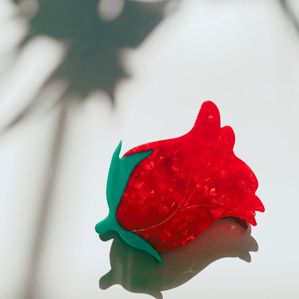Velvet Claws Small Hair Clip | Red Rosebud Hair Claw